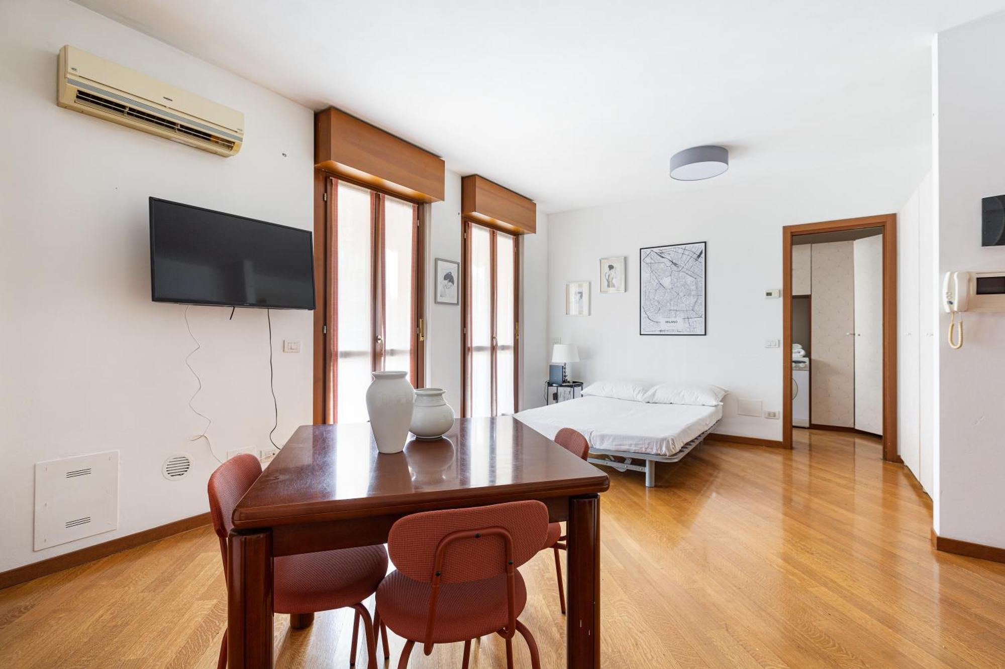 Cosy With Balcony & Private Garage Appartement *